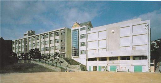 Primary school. 583m to Kobe Municipal Shioya Elementary School