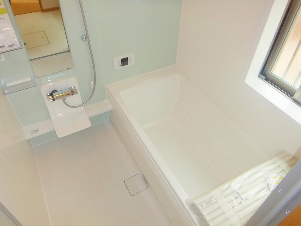 Same specifications photo (bathroom). 1 pyeong type of bathroom can Lux Teri larger tub