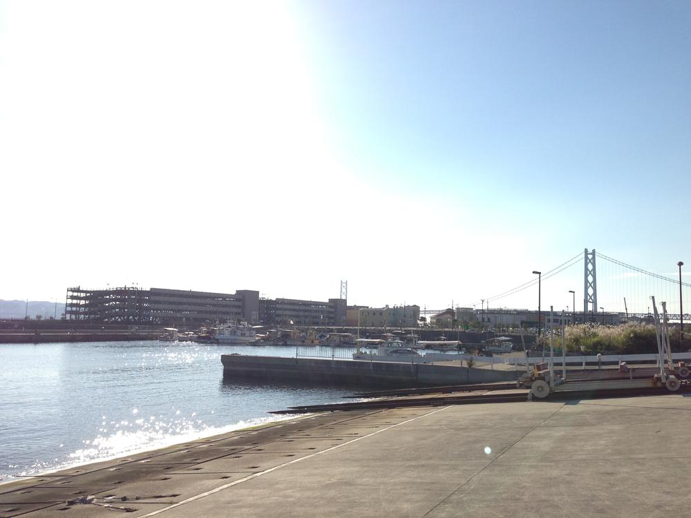 Other. Superb view overlooking the Akashi Bridge if we walk a little! You enjoy even illumination at night ^^