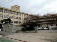 Junior high school. 761m to Kobe Municipal Hontamon junior high school