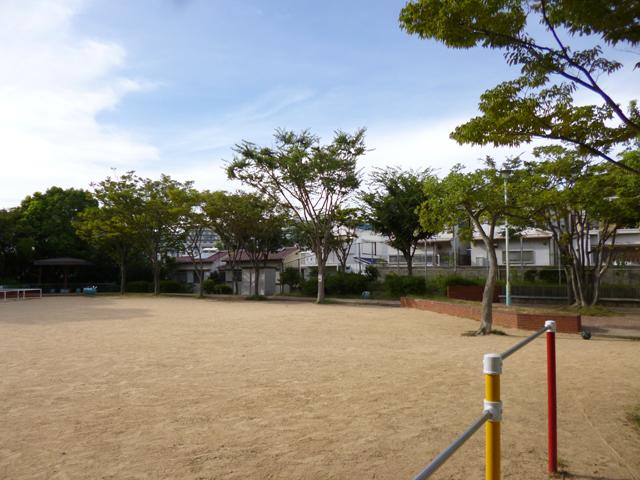 park. Until North Maikokoen 330m