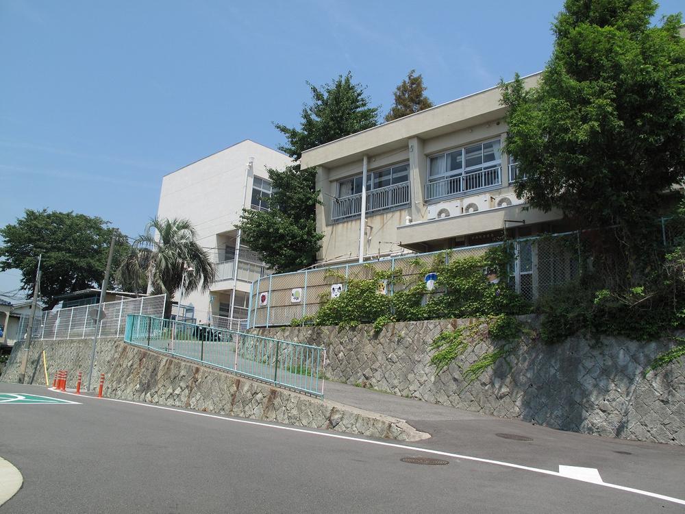 Primary school. 614m to Kobe Municipal Chidorigaoka Elementary School