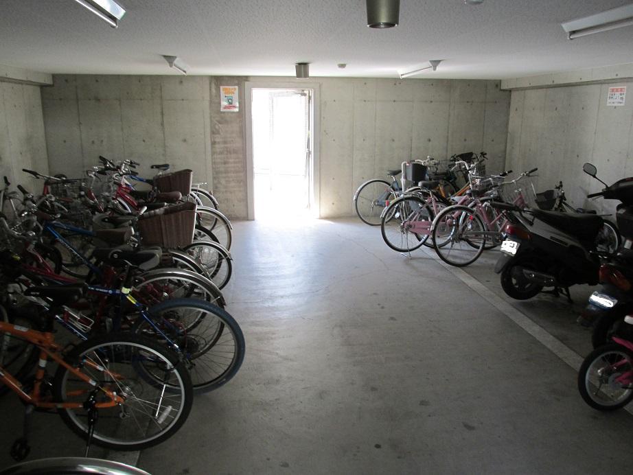 Other common areas. Common areas Is a bicycle parking lot
