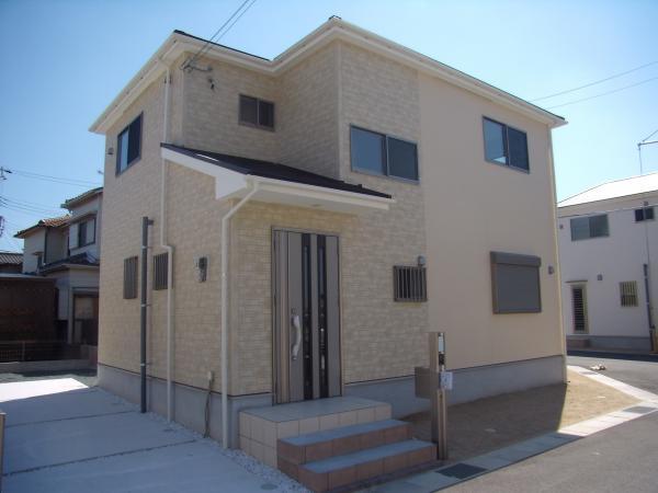 Same specifications photos (appearance). Unfinished because, Photograph is the one of the company's specifications.