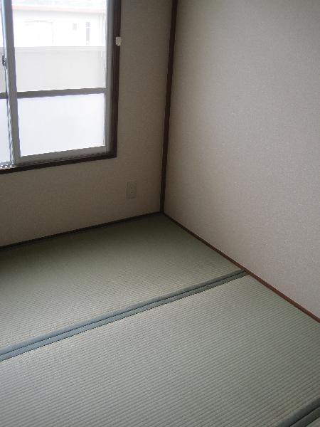 Other room space. South Japanese-style Article 3