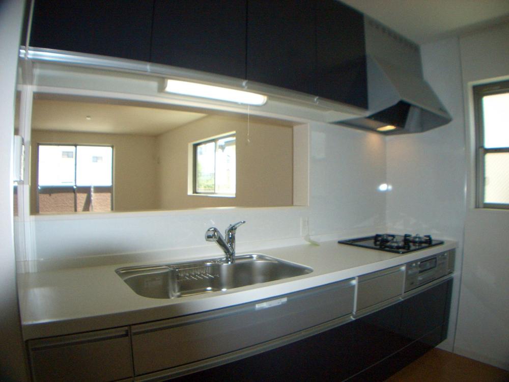 Same specifications photo (kitchen)