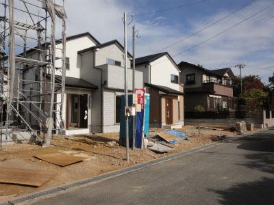 Local appearance photo. Local (11 May 2013) Shooting