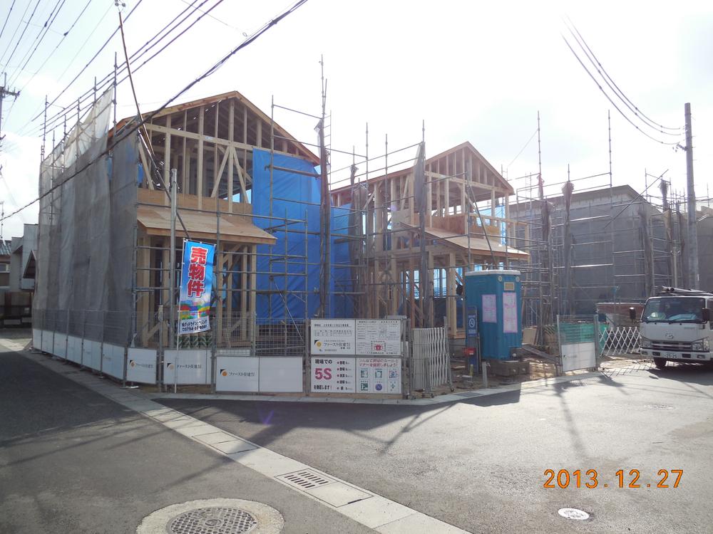 Local appearance photo. Guests visit at any time! ! 