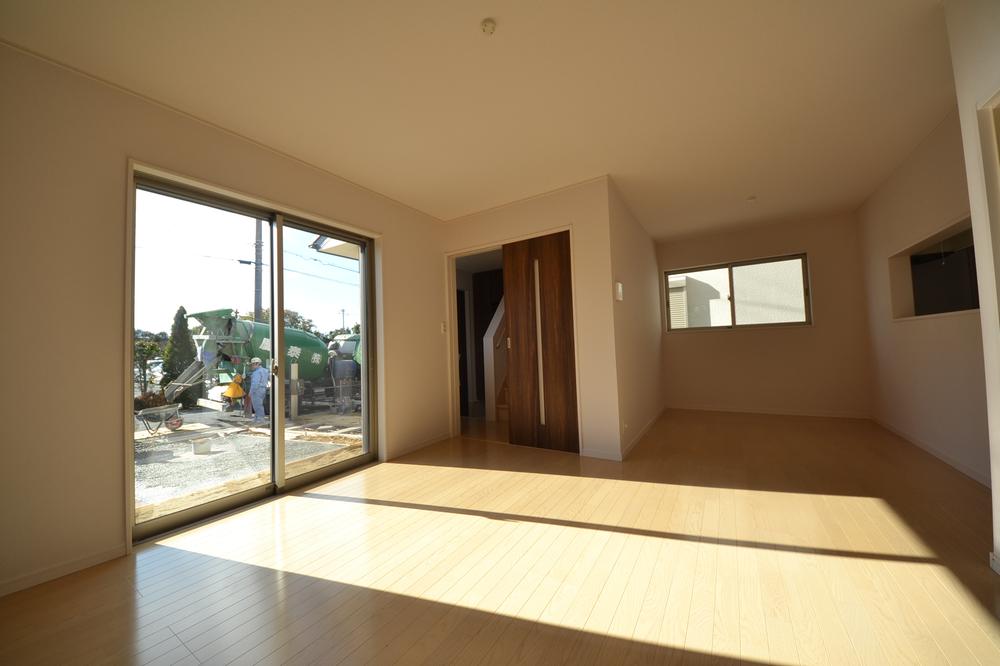 Living. Local (December 26, 2013) Shooting