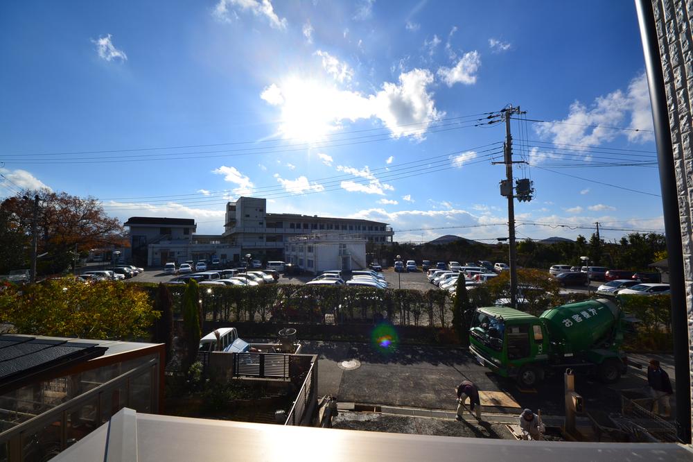 Balcony. Local (December 26, 2013) Shooting