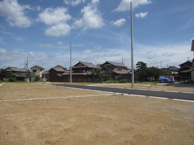 Local land photo. Readjustment land Flat situated in the up and down Mizuhiki included