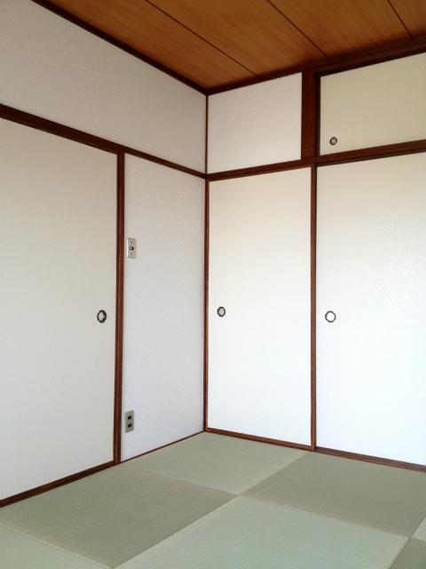 Non-living room. Japanese style room