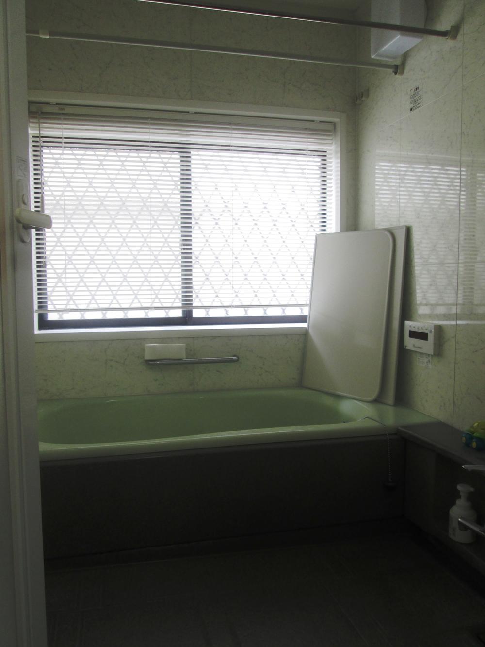 Bathroom. Indoor (June 2013) Shooting