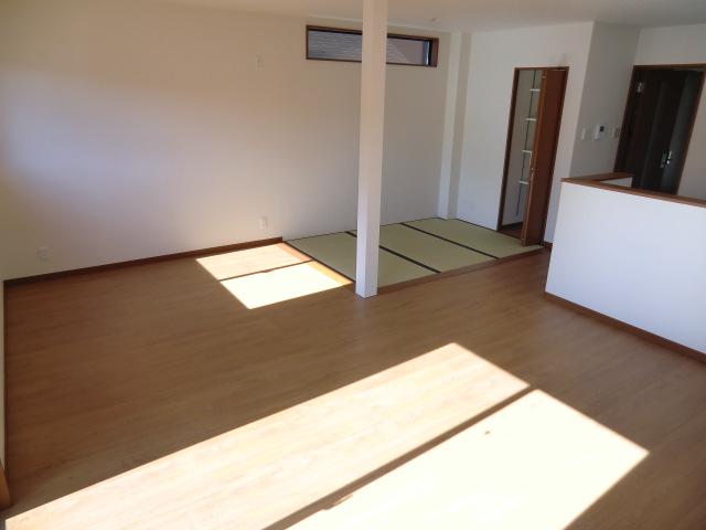 Living. Local photos (living) With a floor heating living ・ Tatami with Corner! 