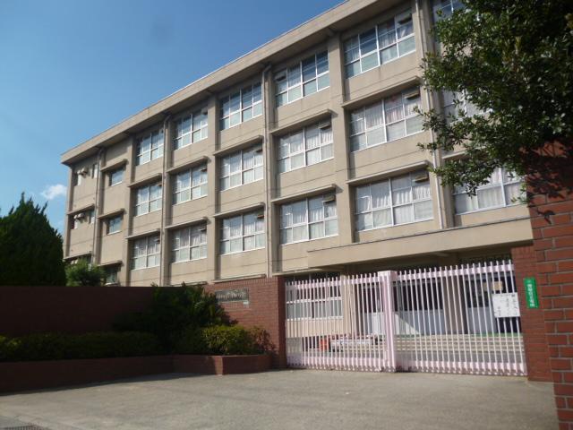 Other. Surrounding facilities: Fukatsu junior high school