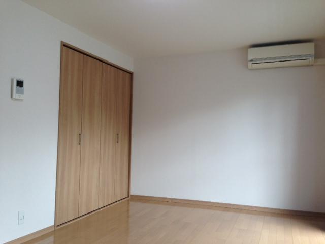 Receipt. It is a closet of LDK