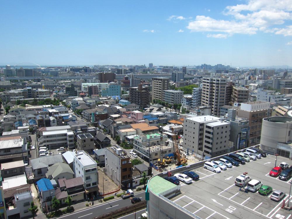 View photos from the dwelling unit. View from the site (June 2013) Shooting