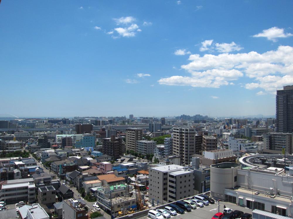 View photos from the dwelling unit. View from the site (June 2013) Shooting