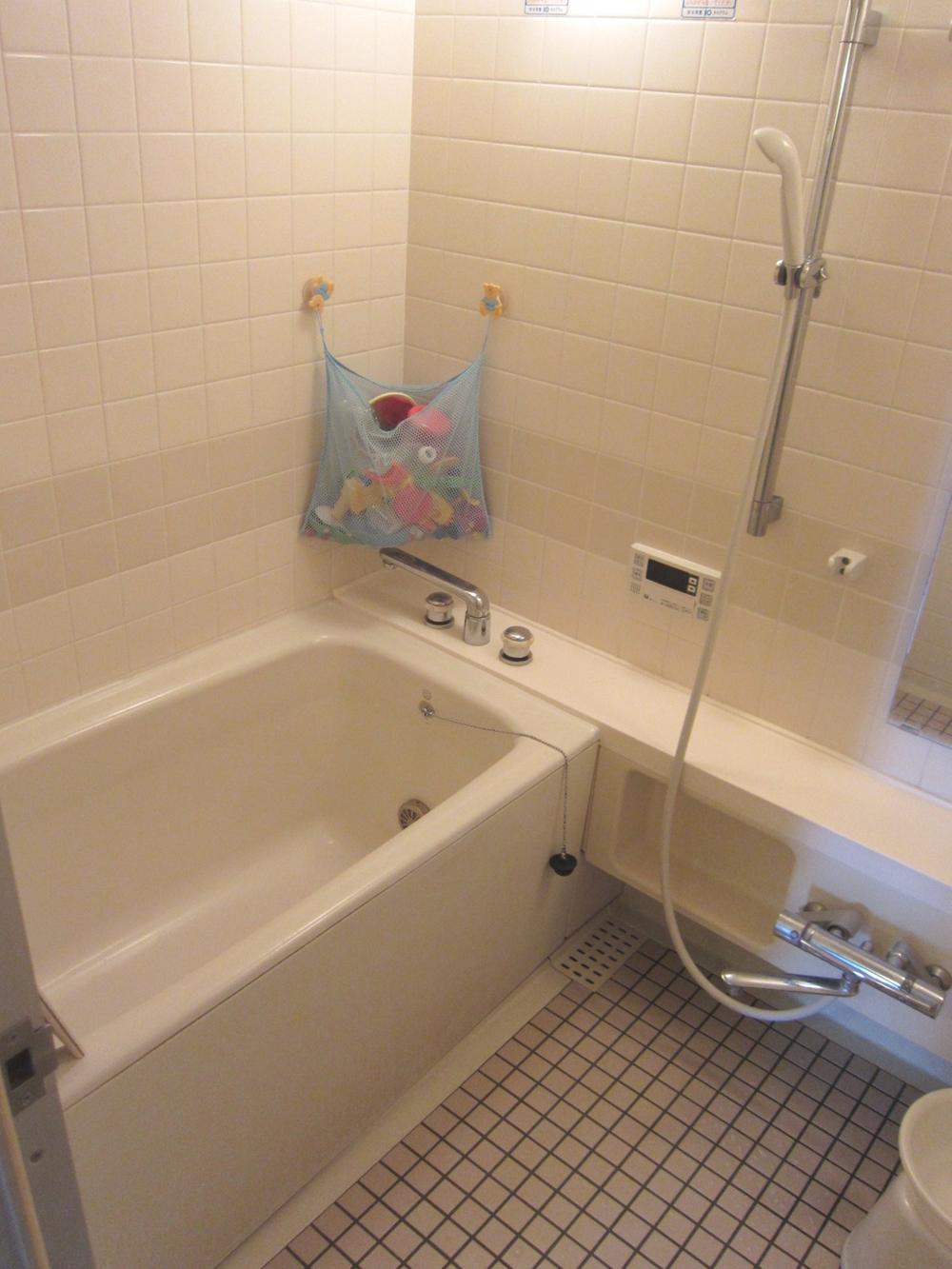 Bathroom. Indoor (June 2013) Shooting
