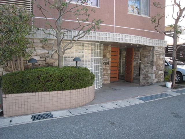 Local appearance photo. Current vacancy, It offers tour.