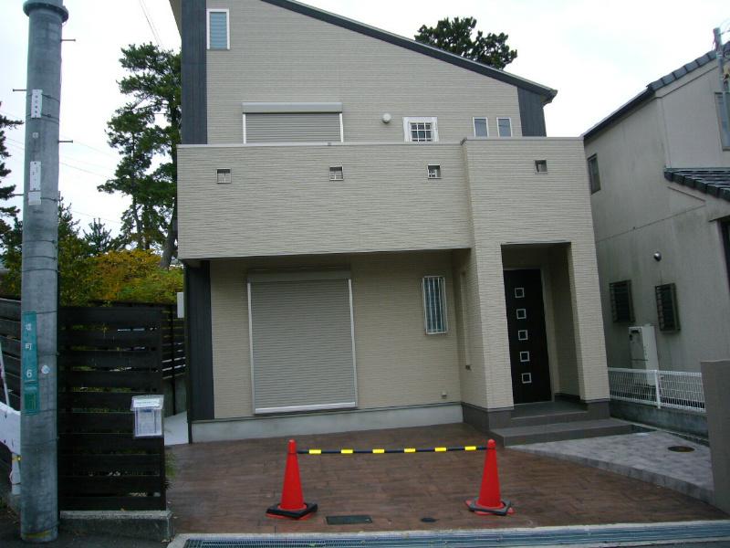 Parking lot