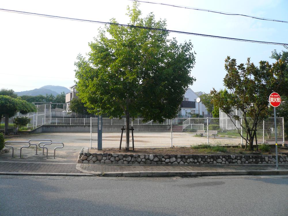 park. 20m to Uegaharajuban park