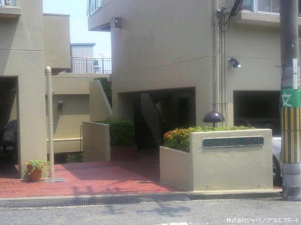 Parking lot. Common areas