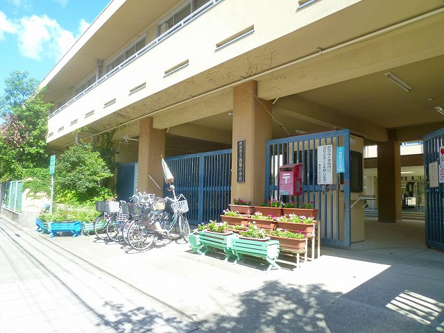 Primary school. 514m to Nishinomiya Municipal spring breeze elementary school (elementary school)