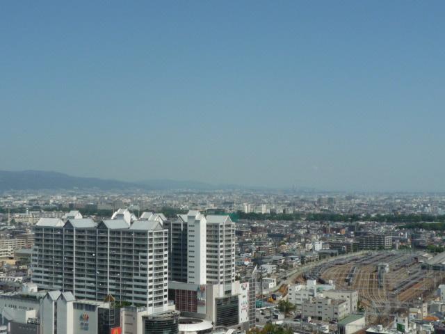 View photos from the dwelling unit. View from local (September 2013) Shooting