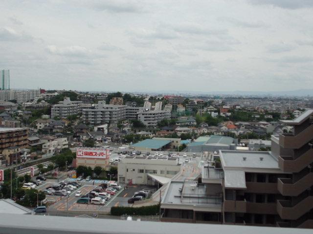 View photos from the dwelling unit. View from the rooftop terrace (July 2013) Shooting