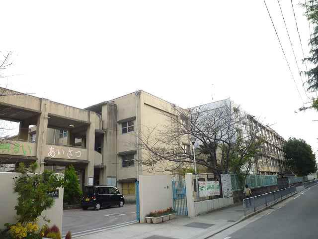 Primary school. 474m to Nishinomiya Municipal Naruo north elementary school (elementary school)