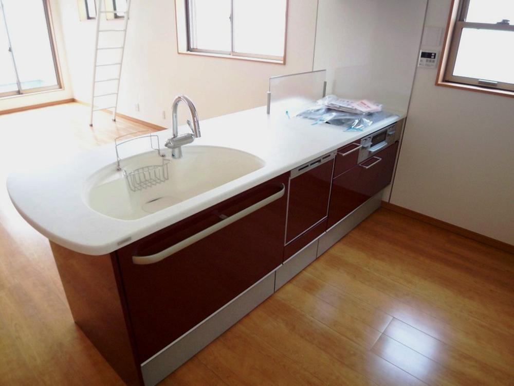 Same specifications photo (kitchen)