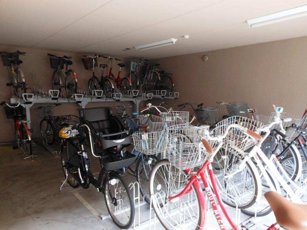 Other common areas. Place for storing bicycles