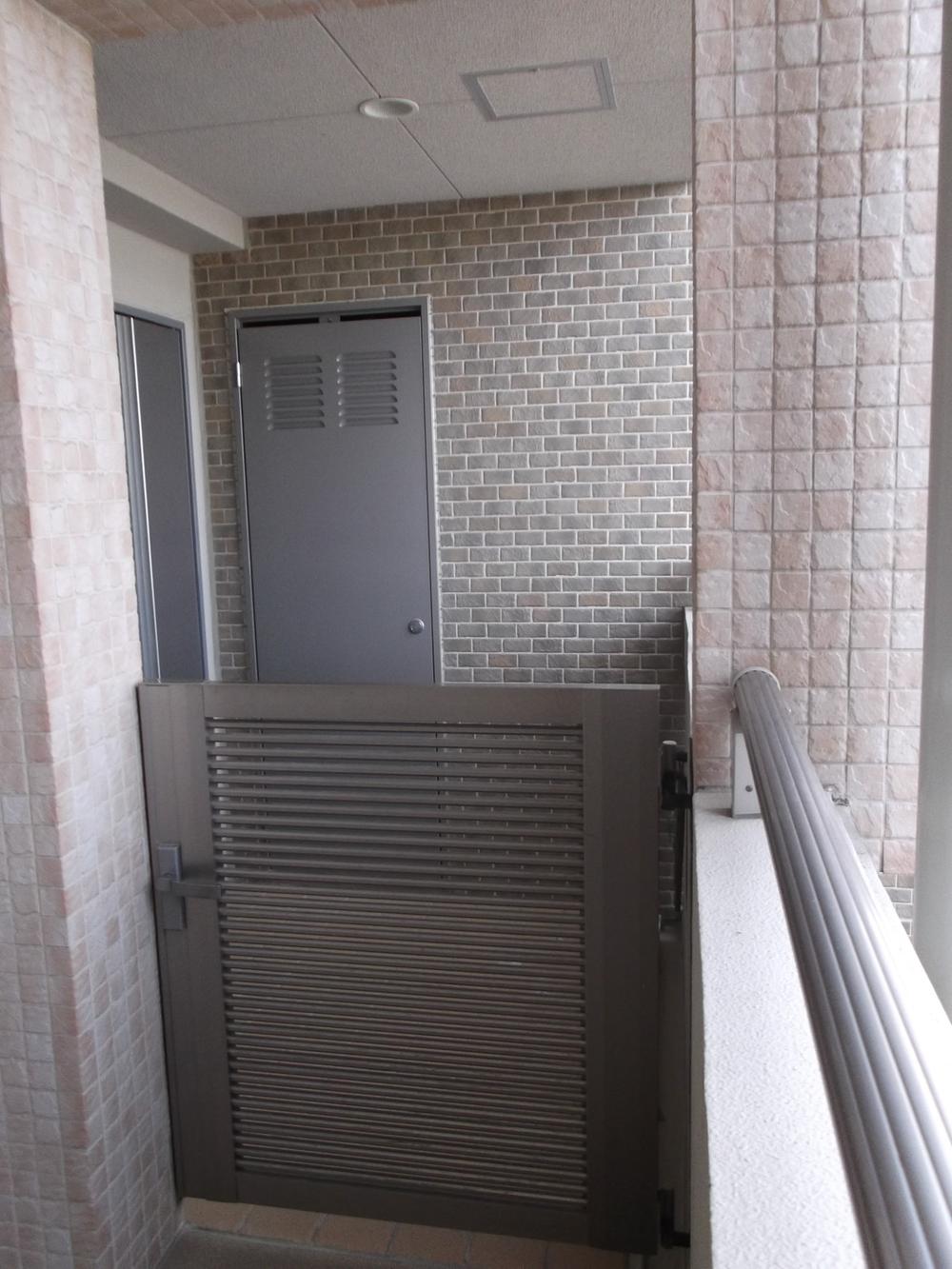 Entrance. Private porch