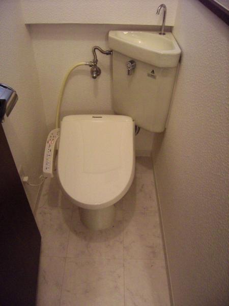 Toilet.  ■ Toilet photo ■