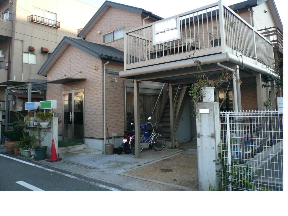 Local appearance photo.  ◆ Custom home of Sanyohousingnagoya construction ◆ We established a large balcony in the parking lot the top.