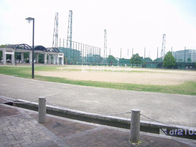park. Until Tsumon Central Park 783m