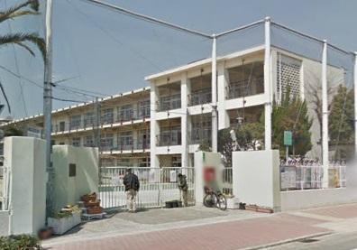 Primary school. 907m to Nishinomiya Municipal Minamikoshien Elementary School