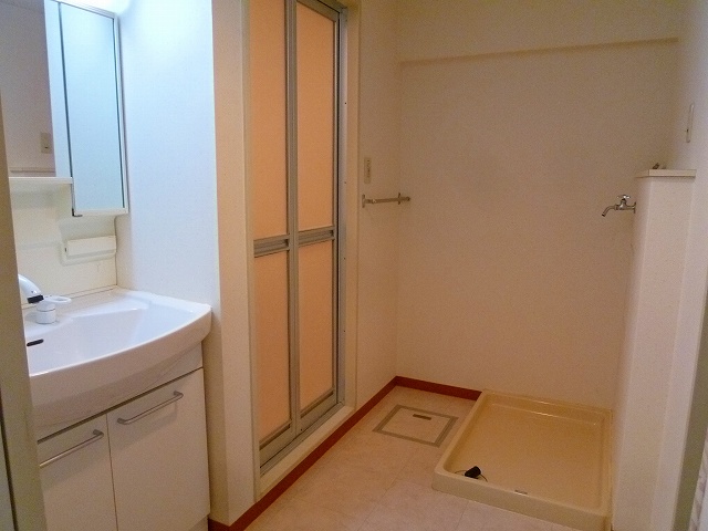 Washroom. Undressing space with a space