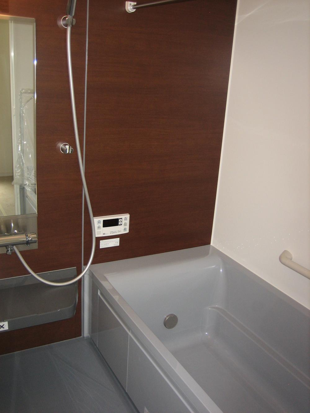 Bathroom. Stylish colors of the bathroom.