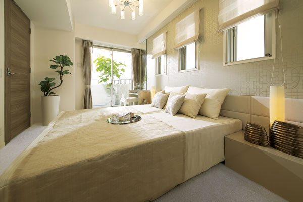 Interior.  [Master bedroom] To spend a pleasant private time, Master bedroom all types Both sides opening. Is a space to deliver to living a pleasant moments of calm ( ※ )
