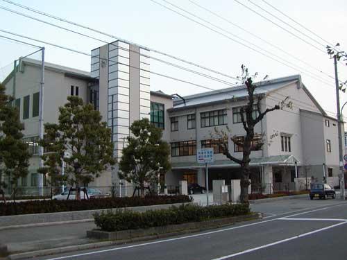 high school ・ College. Hyogo Prefectural Nishinomiya incense-style high school (high school ・ NCT) to 1452m