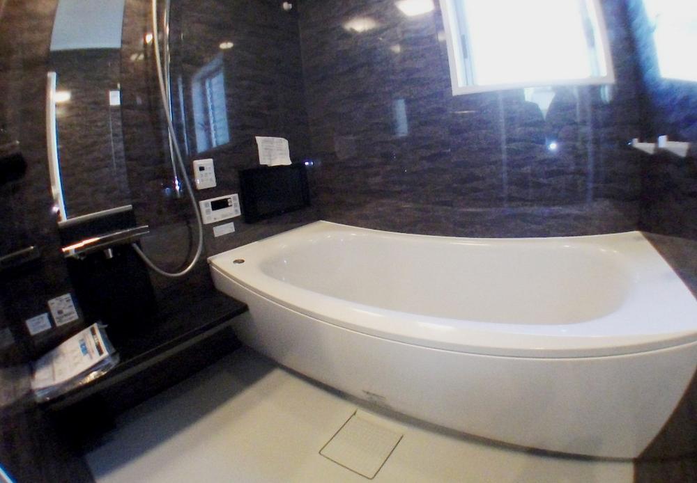 Same specifications photo (bathroom). ◆ Same specification bathroom