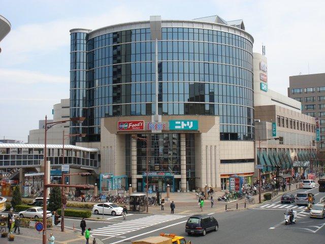 Shopping centre. Frente to Nishinomiya 1308m