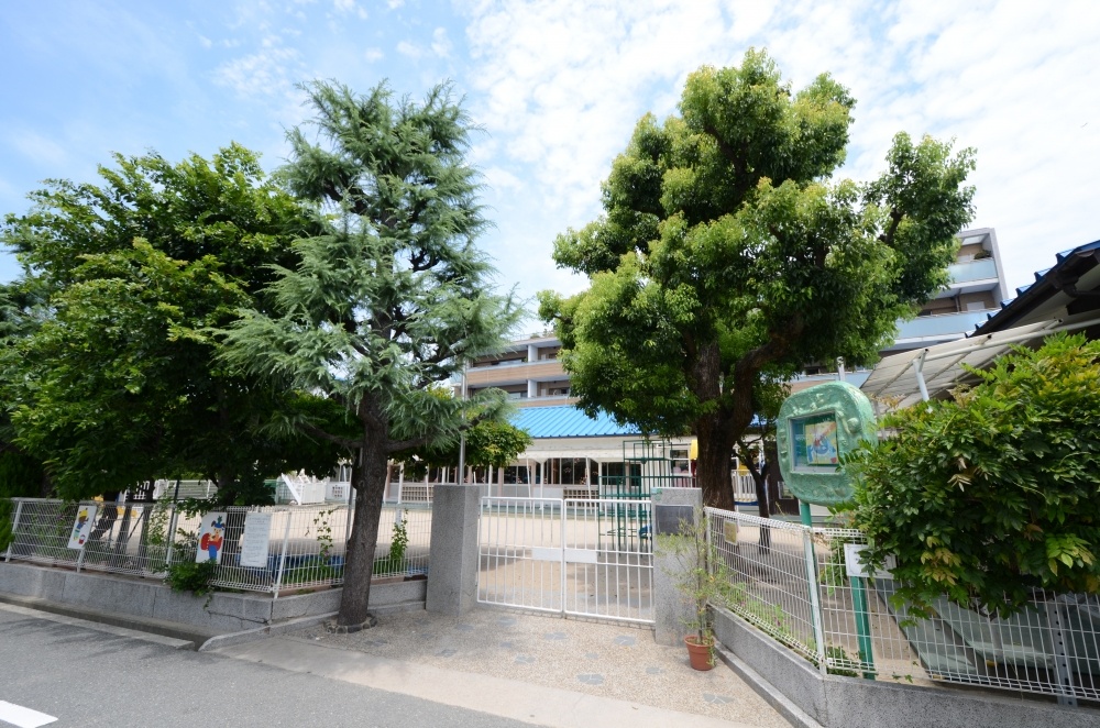 kindergarten ・ Nursery. Bud kindergarten (kindergarten ・ 592m to the nursery)