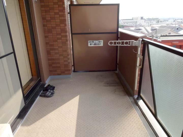 Balcony. Balcony with depth! I like the feeling