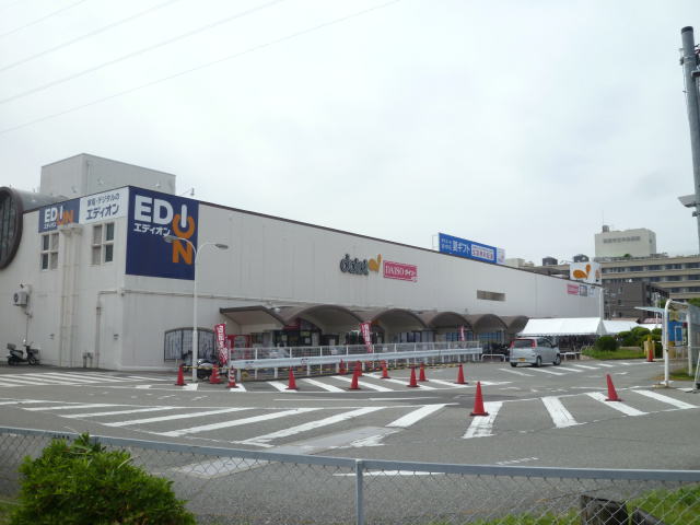 Home center. EDION Daiei Nishinomiya up (home improvement) 712m