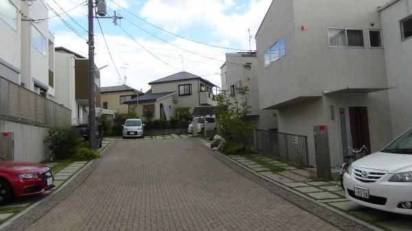 Local photos, including front road.  ■ Front road scenery ■ Front road width 6M. Interlocking is also fashionable.