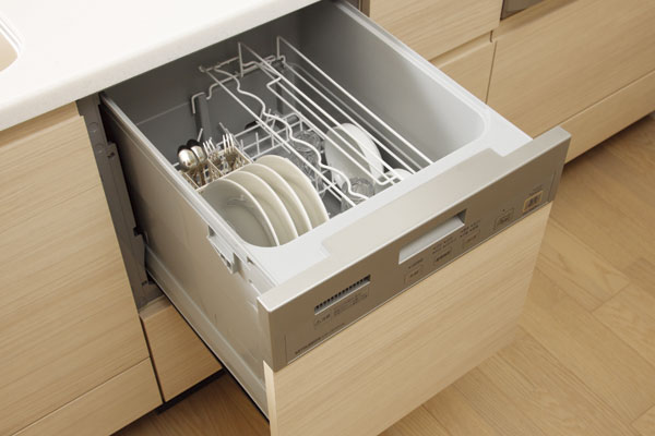 Kitchen.  [Dishwasher] Dishwasher us to labor-saving is equipped with the housework (same specifications)