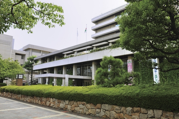 Nishinomiya City Hall (7-minute walk, approximately 505m). The other to the civic center near also (about 492m), health center (about 995m), such as the tax office (about 978m), public facilities are gathering